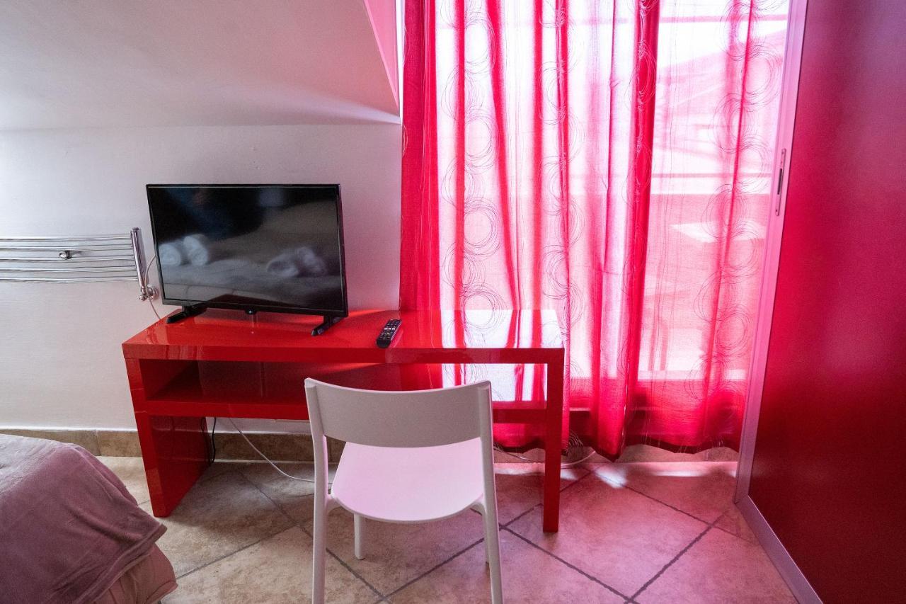 Attic A31 Apartament Rooftop Deluxe ซานตา มาเรีย คาปัว เวเตเร ภายนอก รูปภาพ