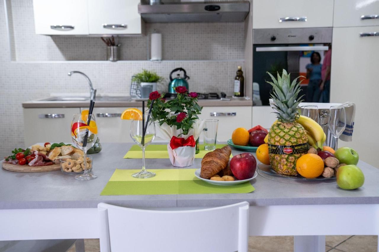 Attic A31 Apartament Rooftop Deluxe ซานตา มาเรีย คาปัว เวเตเร ภายนอก รูปภาพ