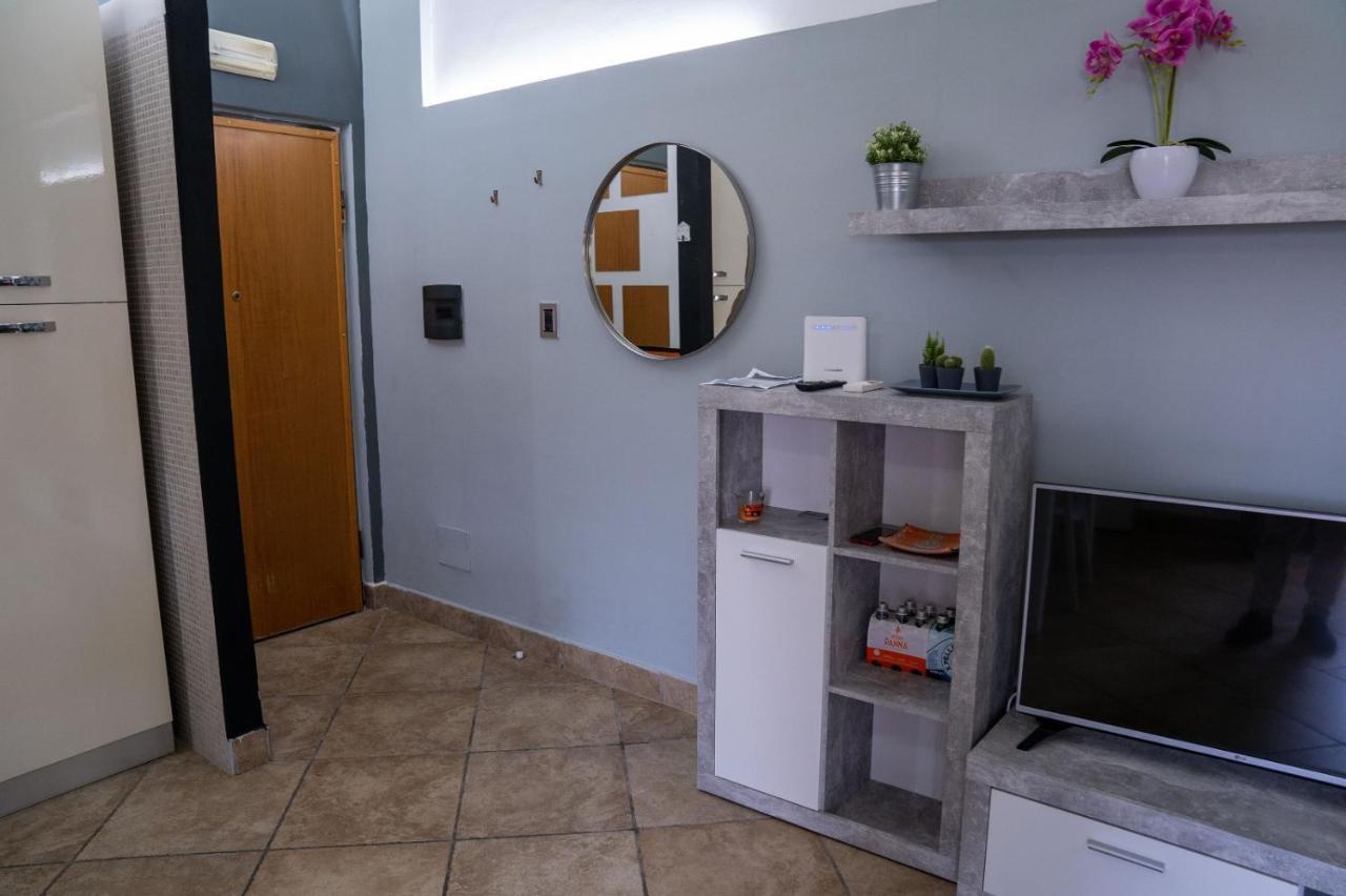 Attic A31 Apartament Rooftop Deluxe ซานตา มาเรีย คาปัว เวเตเร ภายนอก รูปภาพ
